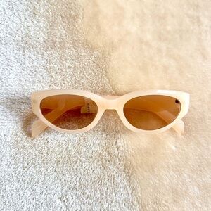 *NEW* Peach Cream Anthropologie Sunglasses